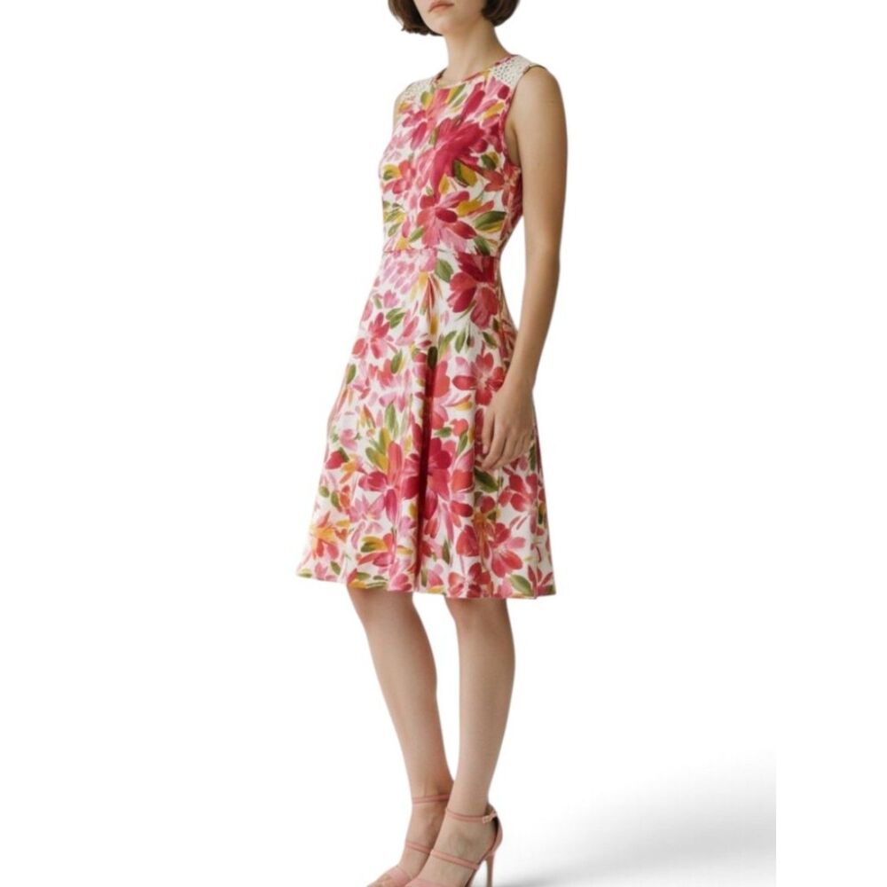 Established 1962 Pink Red Floral Fit Flare Dress Lace Yoke Keyhole Size 6